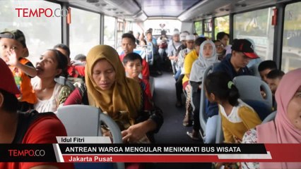 Idul Fitri, Warga Antre Mengular Naik Bus Wisata Gratis