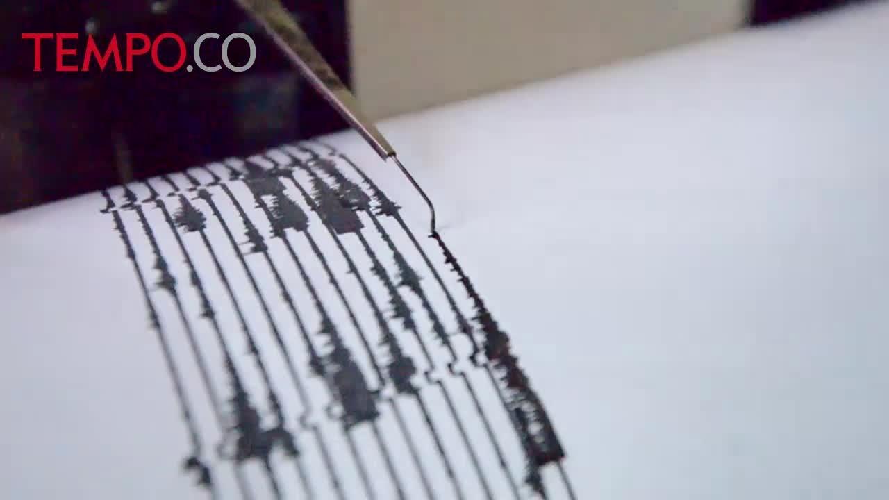 Gunung Agung Bali Terkini, Status Awas