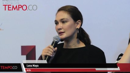 Luna Maya Munculkan Beyonce di Jakarta Fashion Week 2018