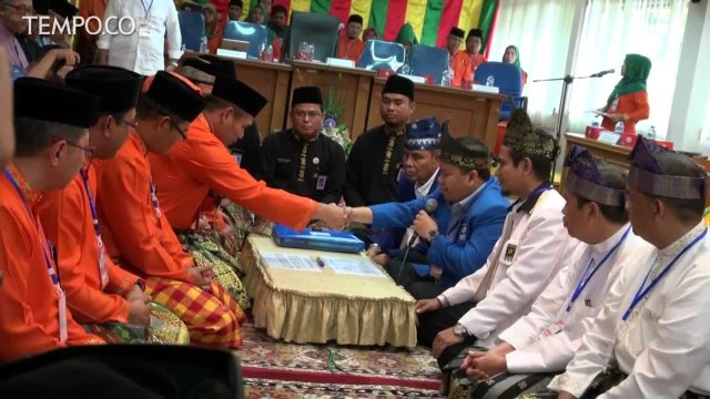 Unik, Pendaftaran Calon Gubernur Riau Layaknya Prosesi Pernikahan