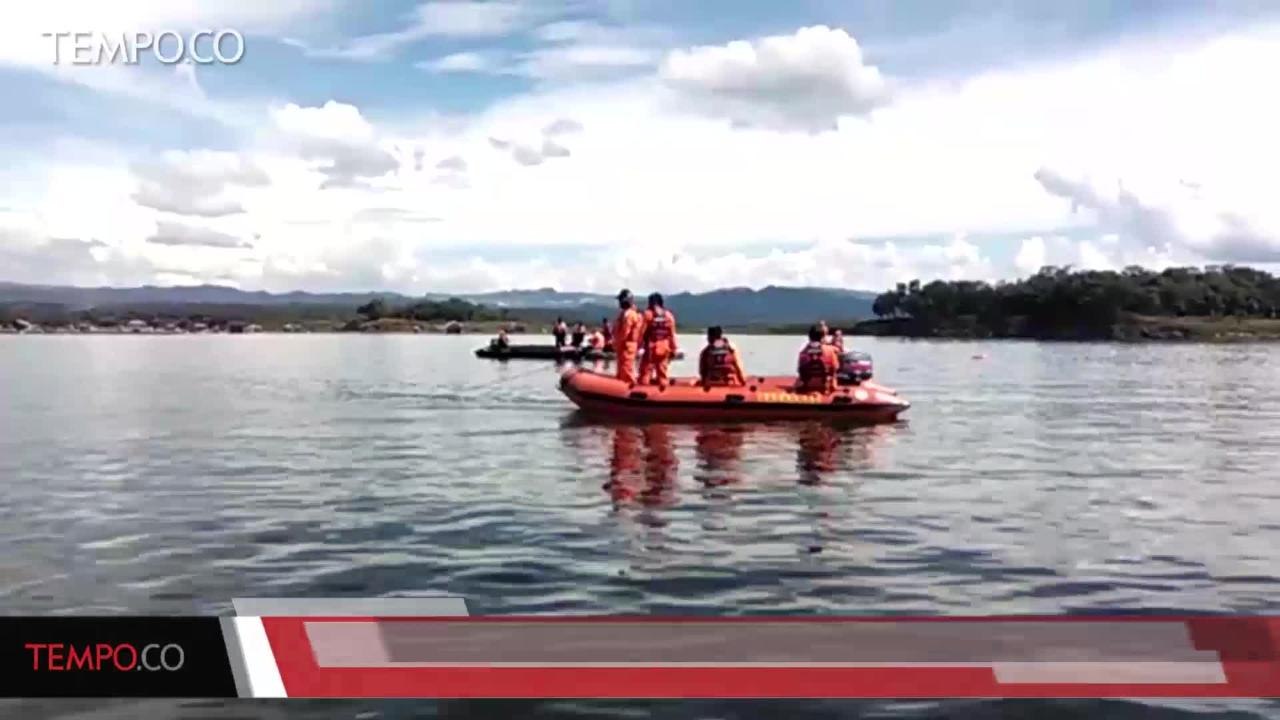 Tim SAR Cari 6 Korban Kapal Tenggelam di Purwakarta