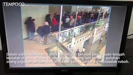 Download Video: Rekaman CCTV, Detik-Detik Selasar BEI Runtuh