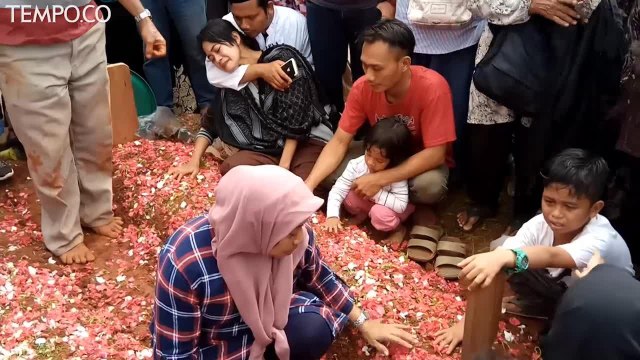 Ini Daftar Jenazah Kecelakaan Bus Tanjakan Emen yang Dimakamkan Massal