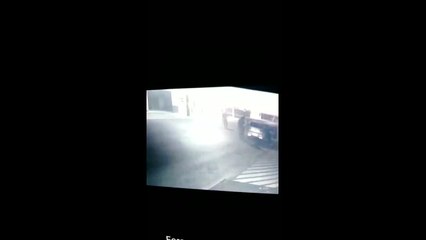 Bando toca o terror durante assalto a banco e três pessoas ficam feridas