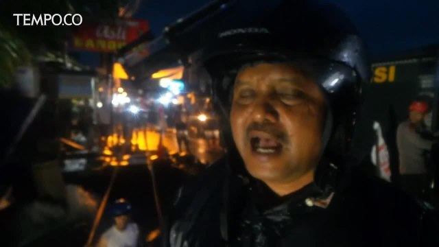 Hujan Deras, Bahu Jalan Ambrol Akses Indekost Eksklusif Terputus