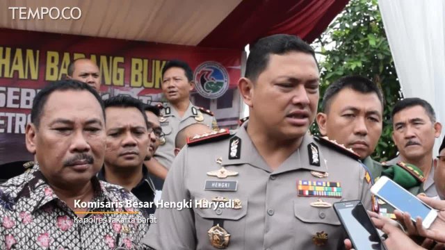 Polres Metro Jakbar Musnahkan 1,3 Ton Ganja