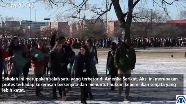 Ribuan Siswa Long March Memprotes Penembakan Florida