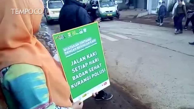 12 Sekolah di Bandung Lakukan Gerakan Walk to School