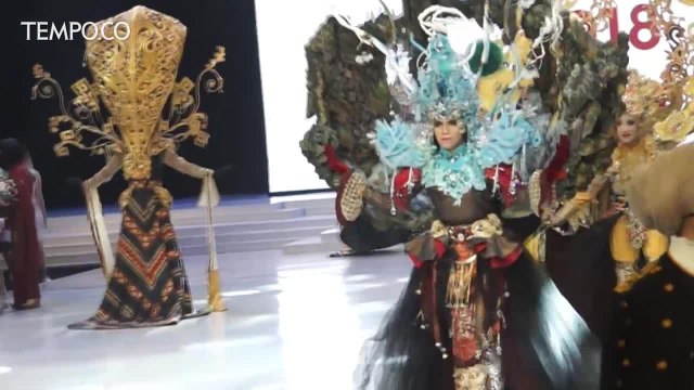 Uniknya Kreativitas Fashion Kostum Karnaval