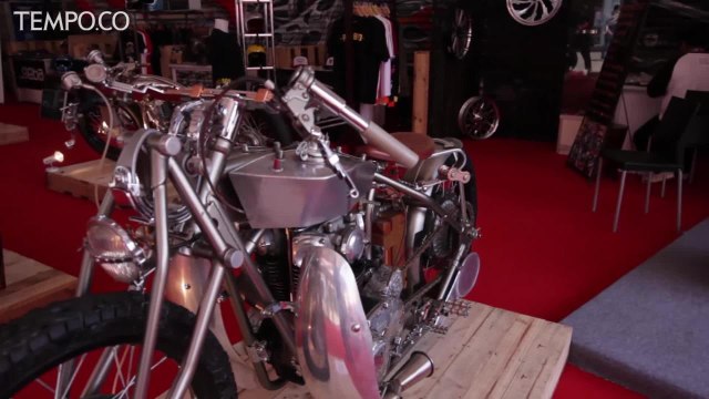 Motor Chopper Jokowi dan Cafe Racer Gibran Mejeng di IIMS 2018