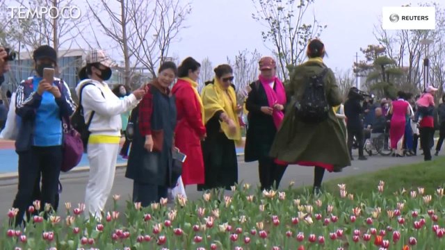 Festival budaya Tulip di Cina Menarik Antusias Pengunjung pengunjung
