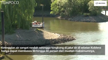 Amunisi Perang Dunia II Terlihat di Sungai yang Mengering