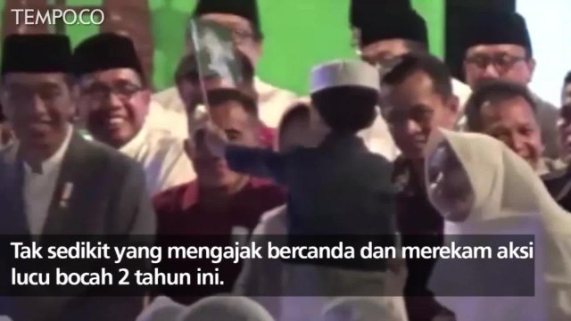 Tingkah Lucu Jan Ethes Saat Mengerjai Paspampres