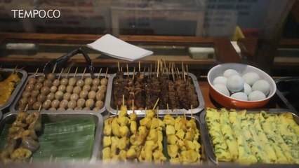 Menikmati Angkringan Favorit Presiden Jokowi