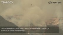 Helikopter Jadi Senjata Ampuh Padamkan Kebakaran California