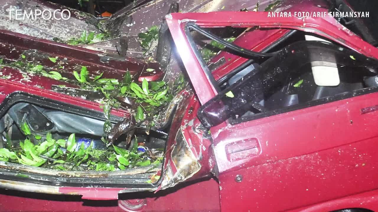 Puting Beliung di Bogor, Begini Dampak Kerusakan yang Ditimbulkan