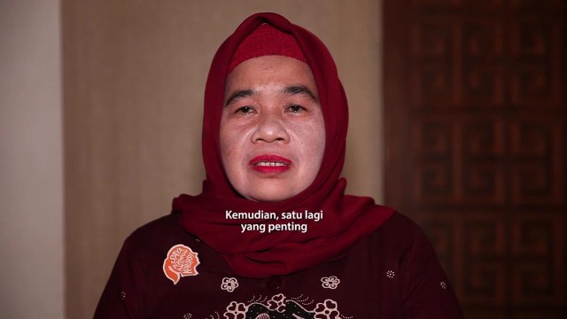 Harijah Damis Bahasa Indonesia