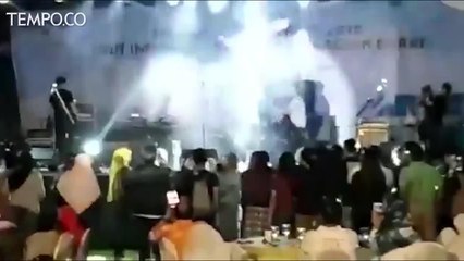 Detik-Detik Tsunami Menggulung Panggung Band Seventeen