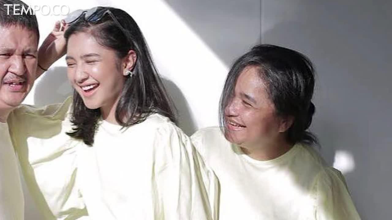 Ibunda Mikha Tambayong Meninggal, Ini Penyebabnya