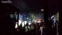 Rusuh 22 Mei, Polisi dan Massa Kembali Bentrok di KS Tubun Malam ini