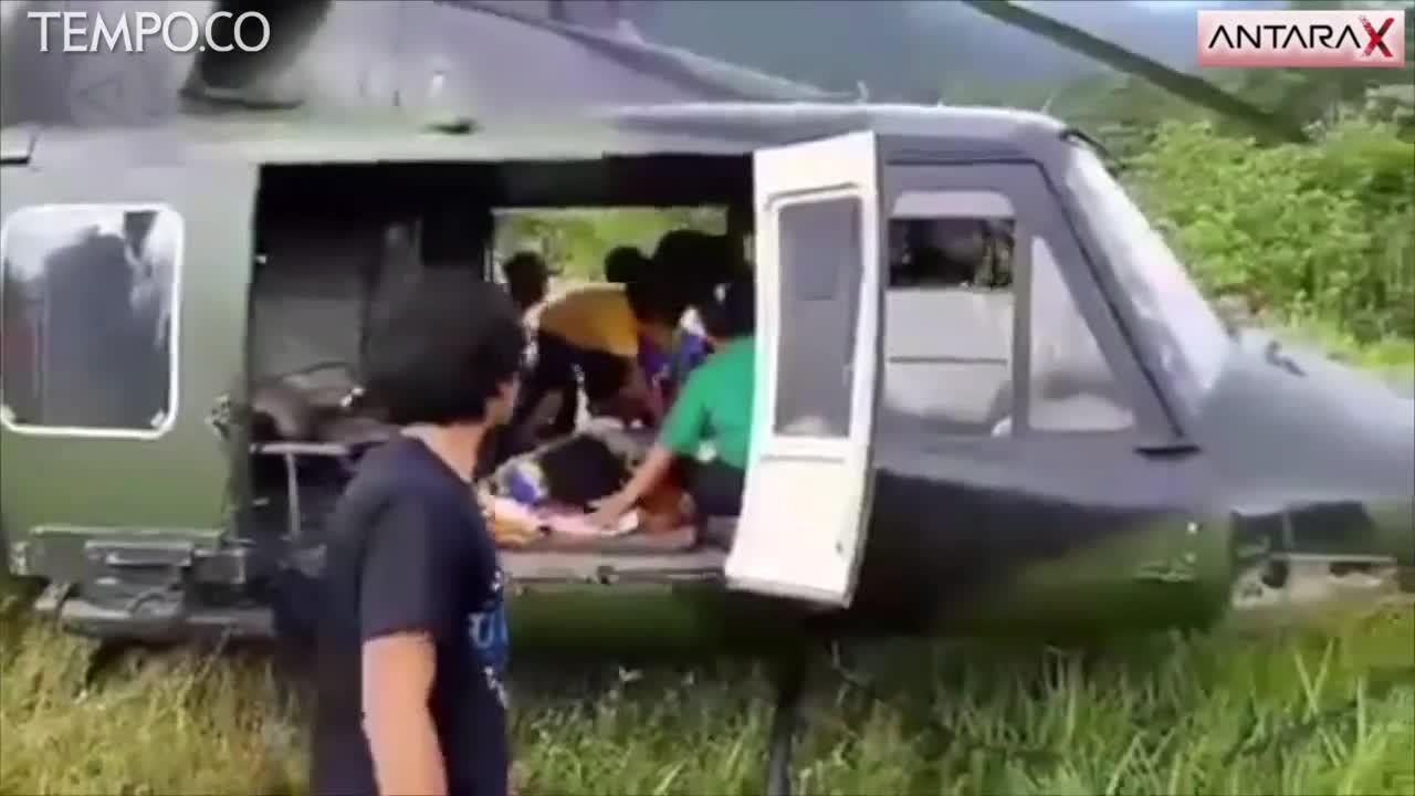 Sibuk Kejar Kelompok Bersenjata, Satgas Tinombala Evakuasi Ibu Hamil