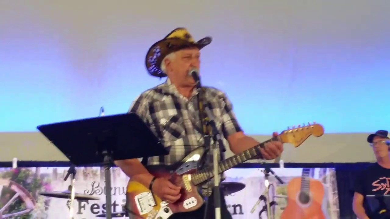 Compilation de Bernard Paquette au festival de Wendover 2017 en Ontario
