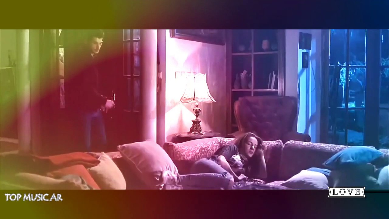 في عشق بيستنانا   بصوت حــســاس غاية في الروعة  حطمت قلوب العشاق