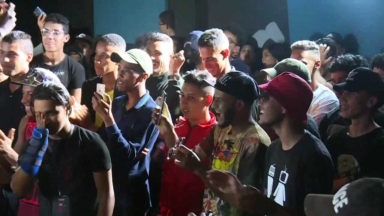 Le rap pour libérer la parole de jeunes d'un quartier défavorisé de Casablanca