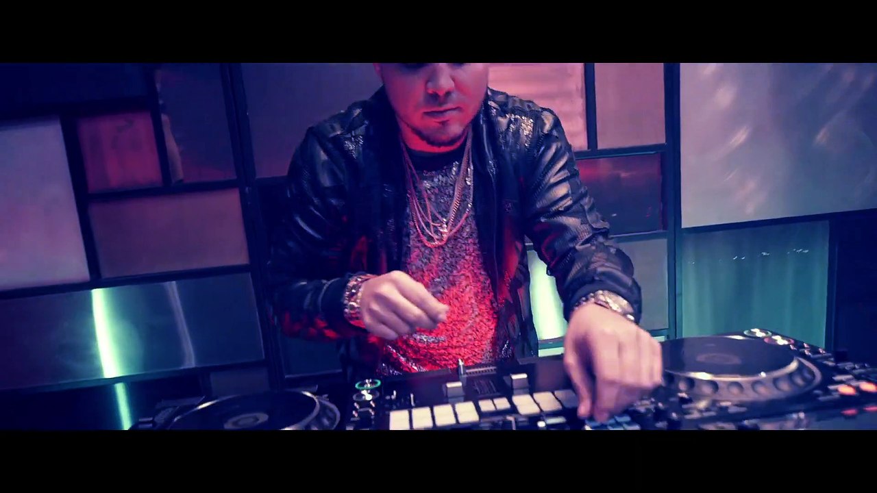 Baila Riddim - IAmChino ft. Justin Quiles, Farruko & Quimico Ultra Mega (Official Video)