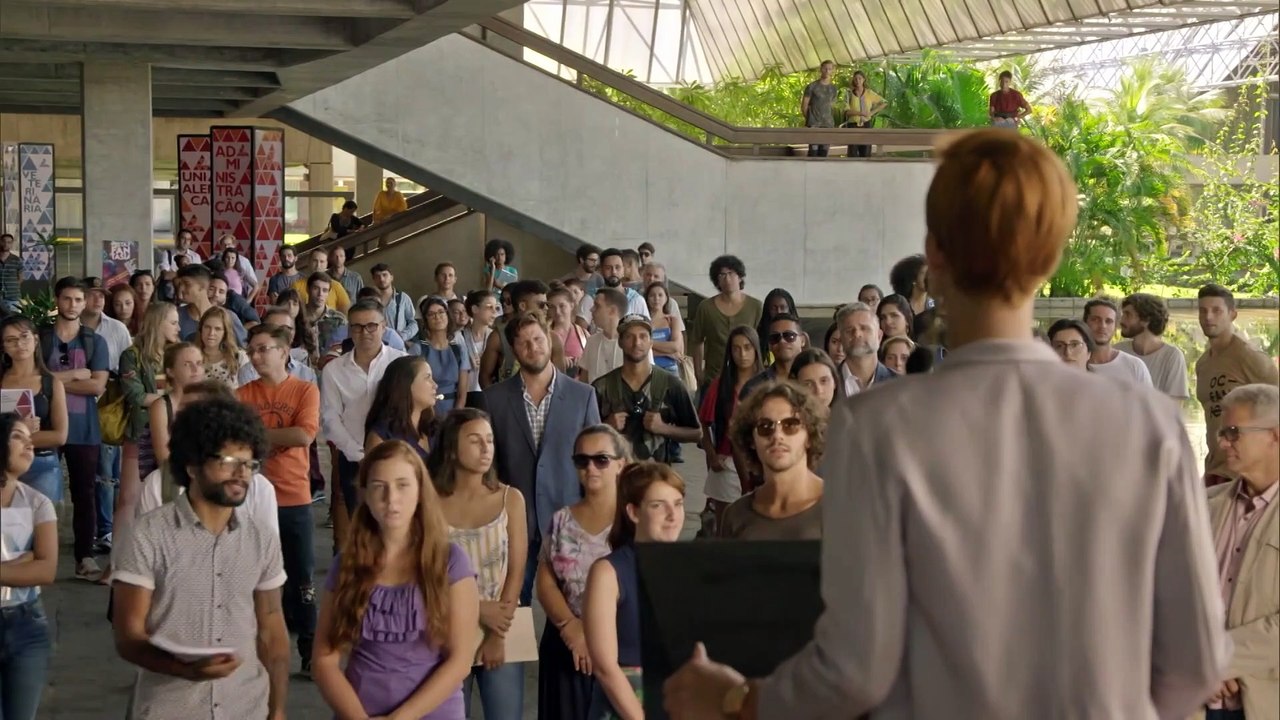 Reviravoltas marcam os próximos capítulos de Topíssima