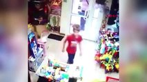 Rusya'da 2 çocuk oyuncak silahla soygun yapmaya çalıştı