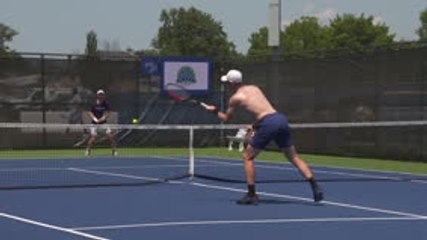 Washington - Les frères Murray s'entraînent avant le double