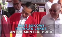 Saat Jokowi Pilihkan Jaket untuk Menteri PUPR Basuki