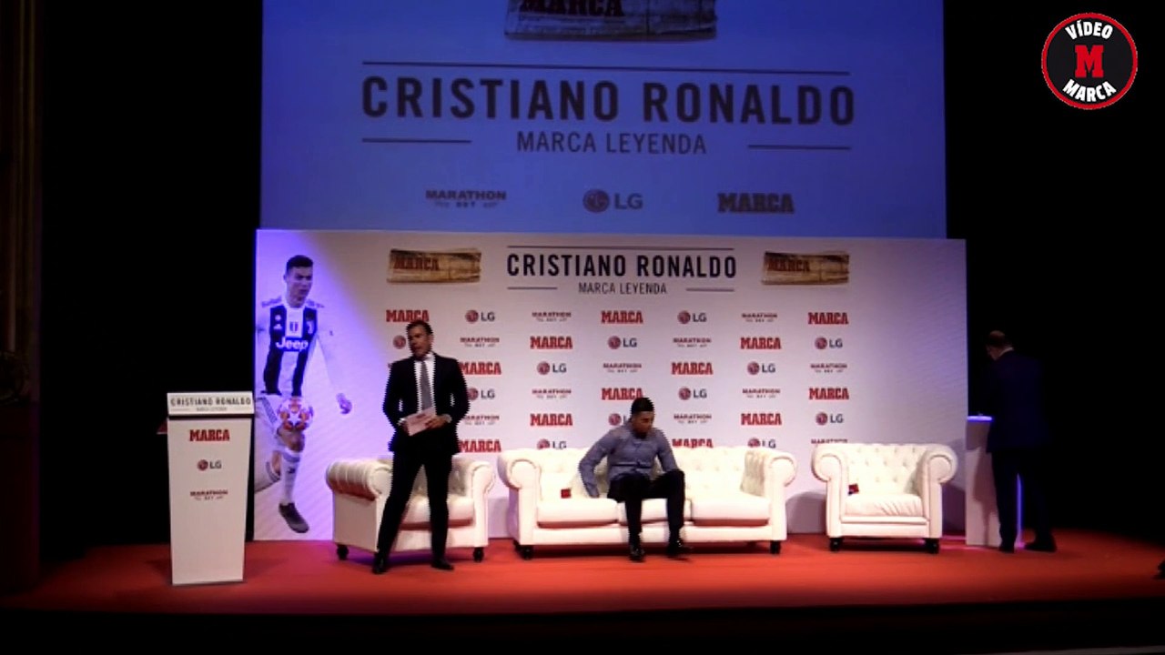 Cristiano Ronaldo recibe el premio Marca Leyendas en Madrid