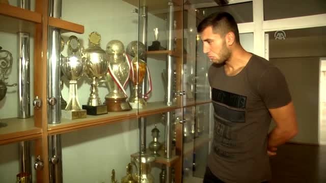 Beden eğitimi öğretmeninin Katar'a uzanan başarısı