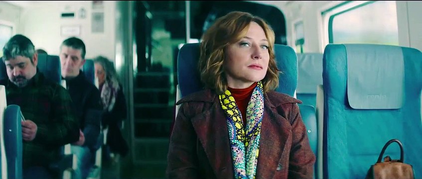 Téaser tráiler ventajas de viajar en tren , de Aritz Moreno, con Luis Tosar, Pilar Castro, Ernesto Alterio, Quim Gutiérrez, Belén Cuesta, Macarena García, Javier Godino y Javier Botet