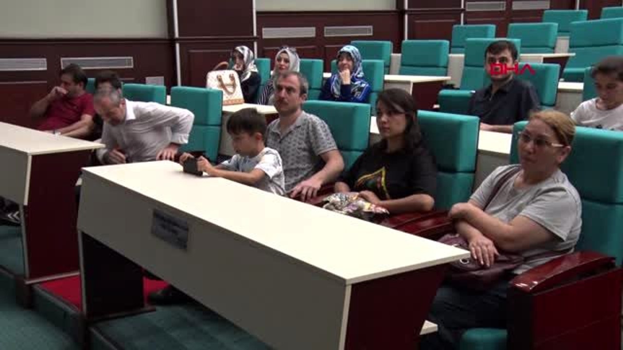 Kağıthane'de çölyak hastalarına yardım kolisi dağıtıldı