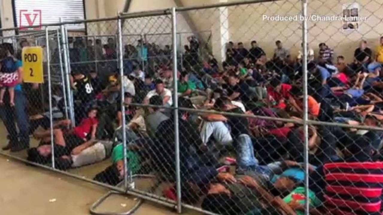 Hannity Defends Trump in Baltimore Feud: I'd Rather Live in Migrant Detention Center Than 'Some of These Liberal Cities'