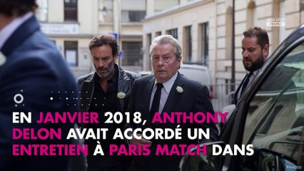 Anthony Delon : ce cliché d'enfance avec son père Alain qui enflamme Instagram
