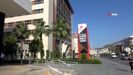 Alanya'da 5 evden hırsızlık yapan şüpheli yakalandı