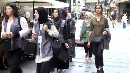 TİKA gönüllüsü Türk öğrenciler Sırbistan'da