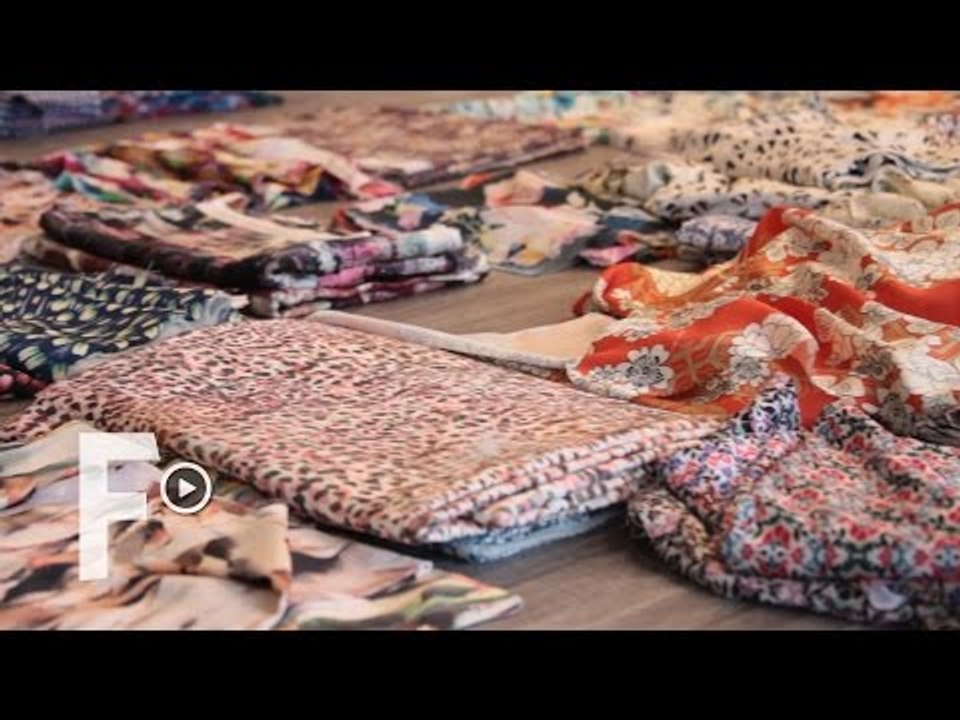 LOS FINALISTAS DE 'SE BUSCA DISEÑADOR' ESCOGEN LAS TELAS PARA SUS LOOKS FINALES