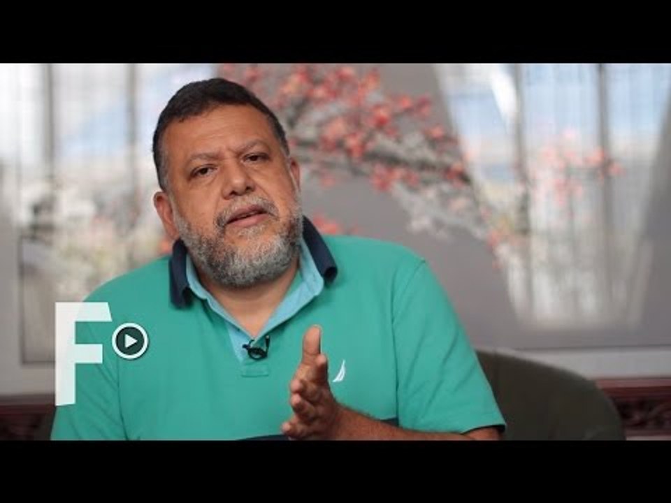 "UNA RELACIÓN ESTÁ CONDENADA AL FRACASO CUANDO SE CASAN ENAMORADOS"