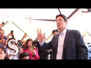 Francisco Santos ejerce su derecho al voto