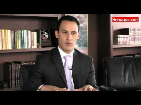 Hablemos de economía con Julián Cárdenas