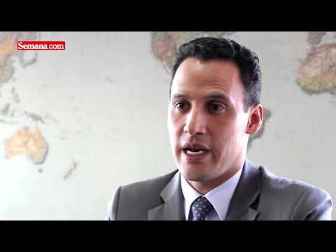 Hablemos de economía con Julián Cárdenas