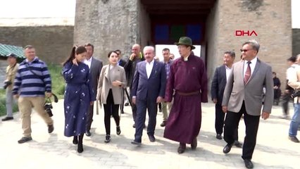 MOĞOLİSTAN-TBMM BAŞKANI ŞENTOP VE BERABERİNDEKİ HEYET ERDENAZO MANASTIRINI ZİYARET ETTİ