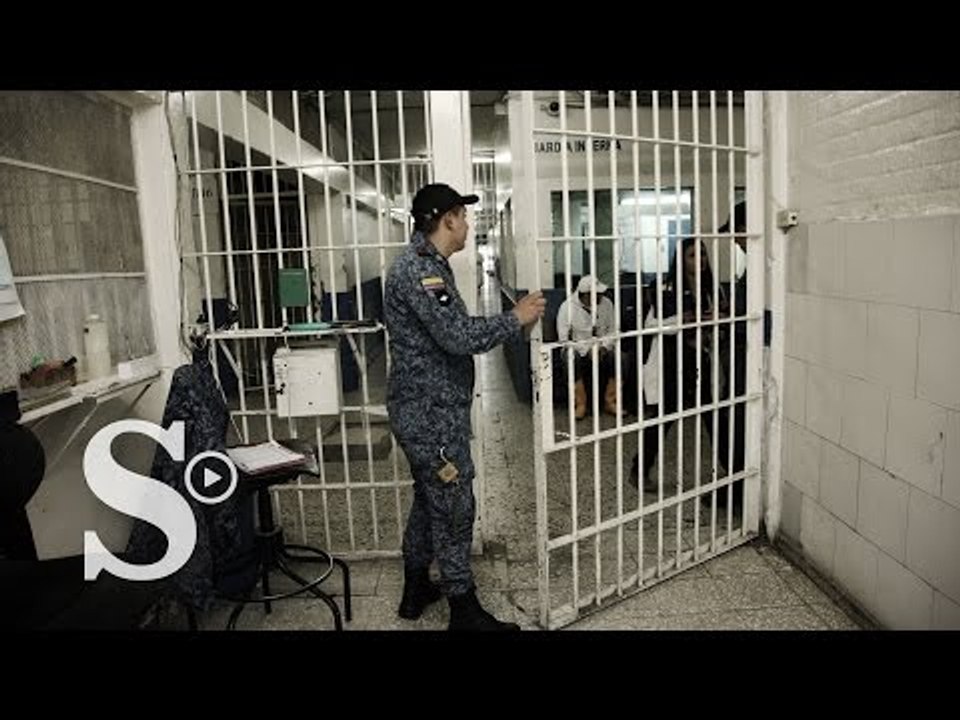 Mentes Fugadas: “Algunos presos usan los medicamentos psiquiátricos para doparse”