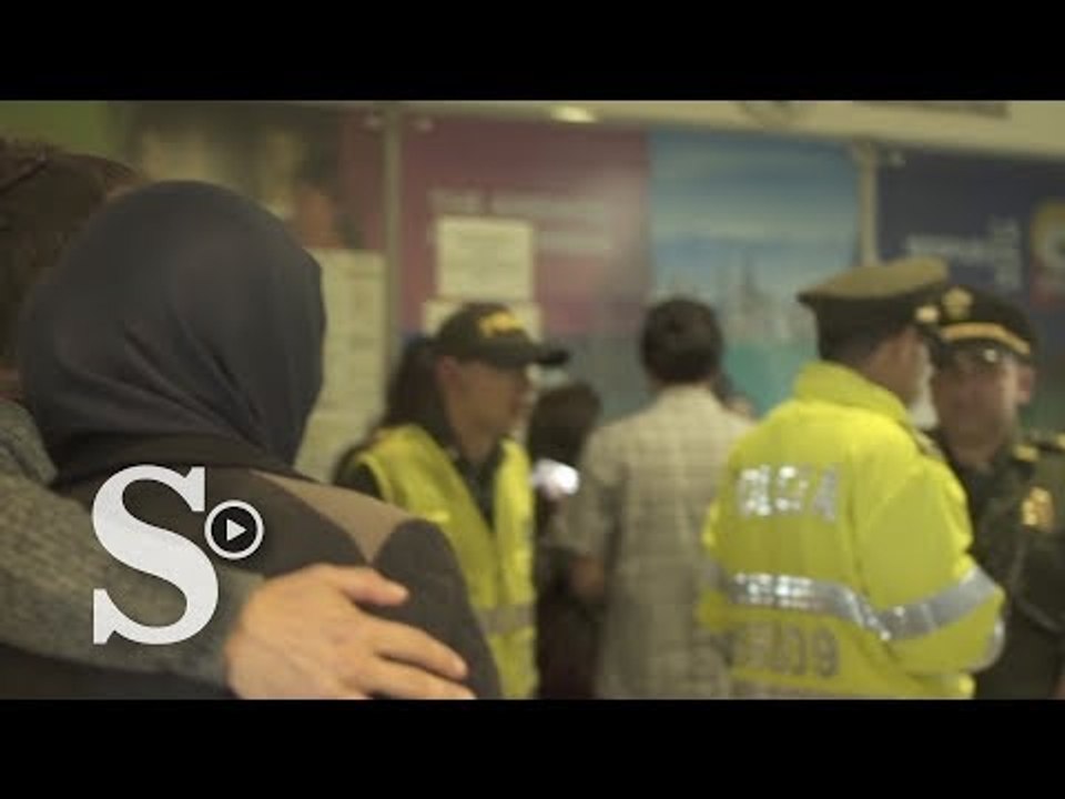 Dos jóvenes iraquíes en Colombia