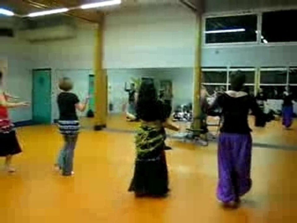 Cours de danse orientale à Versailles